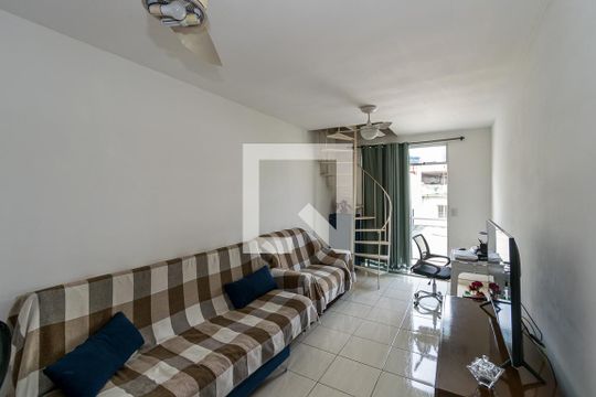Apartamento à venda com 1 quarto, 42m² em Olaria, Rio de Janeiro