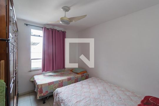 Quarto de apartamento à venda com 1 quarto, 42m² em Olaria, Rio de Janeiro