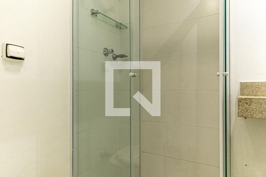 Banheiro - Box de kitnet/studio à venda com 1 quarto, 29m² em Vila Buarque, São Paulo