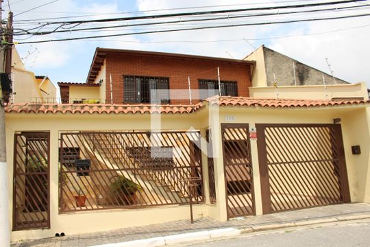 Fachada de casa à venda com 4 quartos, 583m² em Vila Palmeiras, São Paulo