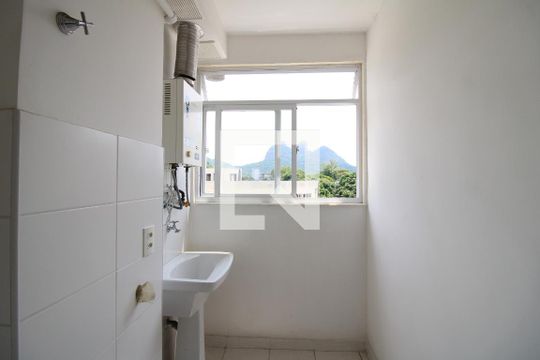 Área de serviço de apartamento à venda com 3 quartos, 63m² em Jacarepaguá, Rio de Janeiro