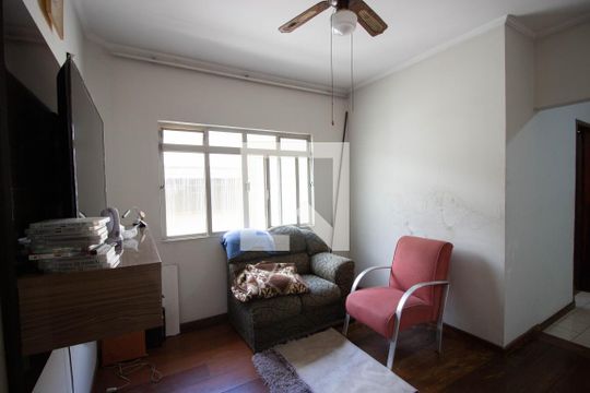 Sala 2 de casa à venda com 4 quartos, 360m² em Cidade São Miguel, São Paulo