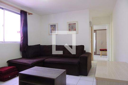 Sala de apartamento para alugar com 1 quarto, 40m² em Jacarepaguá, Rio de Janeiro