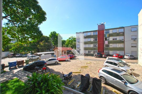 Área de Serviço- Vista de apartamento à venda com 2 quartos, 46m² em Cavalhada, Porto Alegre