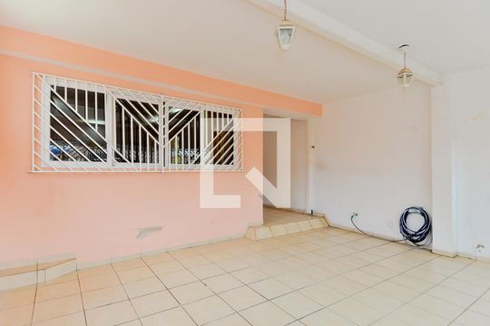 Garagem de casa à venda com 3 quartos, 275m² em Jardim Vila Galvão, Guarulhos