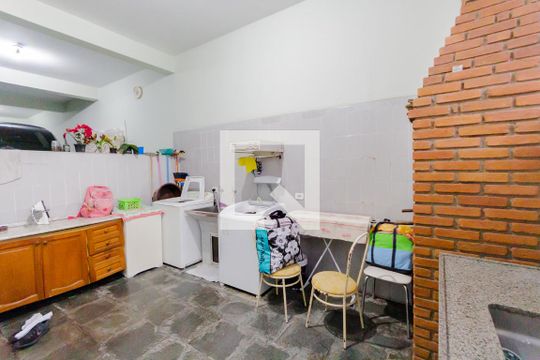 Área de Serviço de casa à venda com 4 quartos, 280m² em Vila Francisco Matarazzo, Santo André