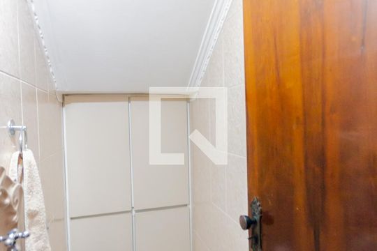 Lavabo de casa à venda com 4 quartos, 280m² em Vila Francisco Matarazzo, Santo André