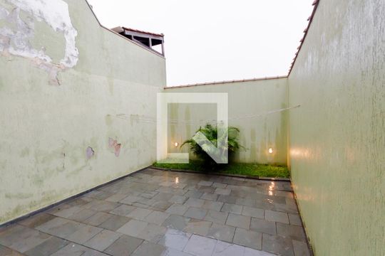 Quintal de casa à venda com 4 quartos, 280m² em Vila Francisco Matarazzo, Santo André
