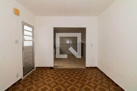Sala de casa para alugar com 2 quartos, 200m² em Vila Guilherme, São Paulo
