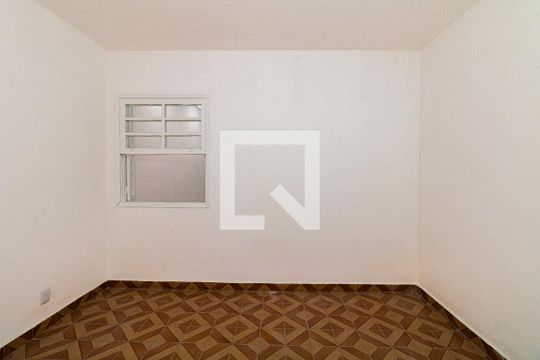 Quarto 1 de casa para alugar com 2 quartos, 200m² em Vila Guilherme, São Paulo