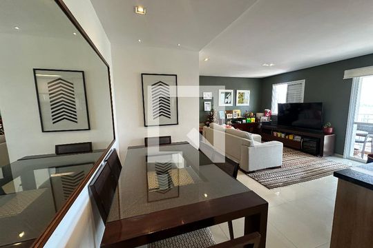 Sala de apartamento à venda com 2 quartos, 70m² em Jardim Iracema, Barueri