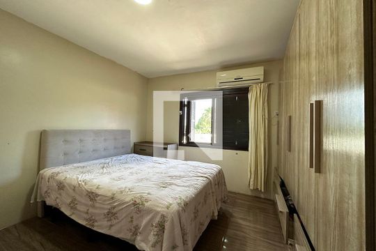Quarto 1 de casa à venda com 3 quartos, 400m² em Ideal, Novo Hamburgo