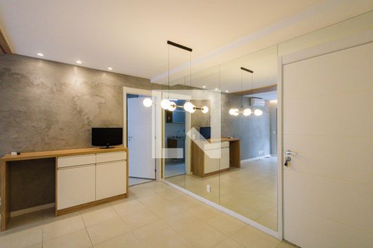 Sala de apartamento à venda com 2 quartos, 85m² em Freguesia (jacarepaguá), Rio de Janeiro
