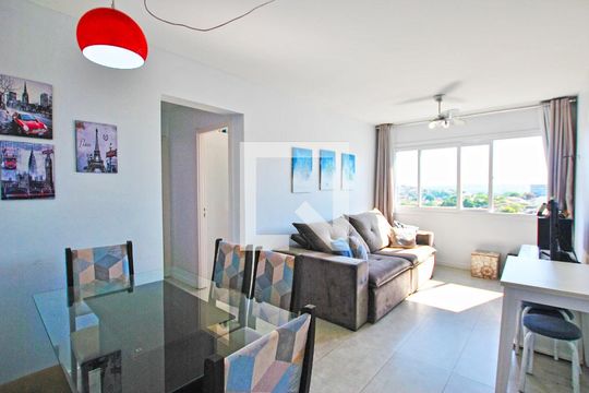 Sala de apartamento à venda com 2 quartos, 69m² em Glória, Porto Alegre