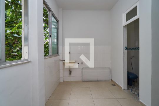 Área de Serviço de apartamento para alugar com 2 quartos, 110m² em Tijuca, Rio de Janeiro