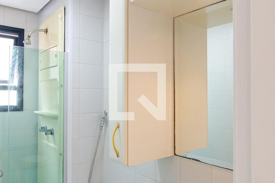 Banheiro Social de apartamento para alugar com 2 quartos, 57m² em Vila Clementino, São Paulo