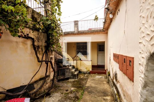 Garagem de casa à venda com 2 quartos, 202m² em Padre Eustáquio, Belo Horizonte