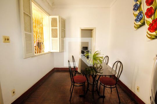 Casa à venda com 2 quartos, 202m² em Padre Eustáquio, Belo Horizonte