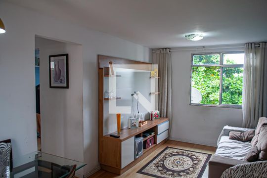 sala de apartamento à venda com 2 quartos, 42m² em Taquara, Rio de Janeiro