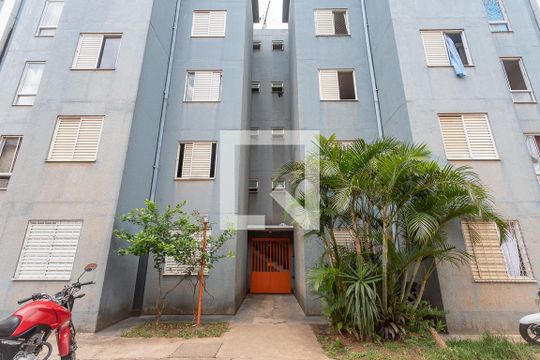 Fachada do bloco  de apartamento à venda com 2 quartos, 47m² em Casa Grande, Diadema