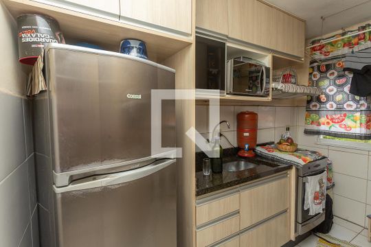 Cozinha / área de serviço  de apartamento à venda com 2 quartos, 47m² em Casa Grande, Diadema
