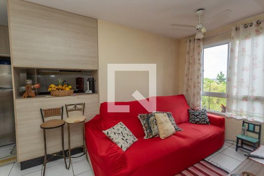 Sala  de apartamento à venda com 2 quartos, 47m² em Casa Grande, Diadema