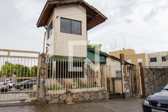 Fachada de apartamento à venda com 2 quartos, 49m² em Itaquera, São Paulo