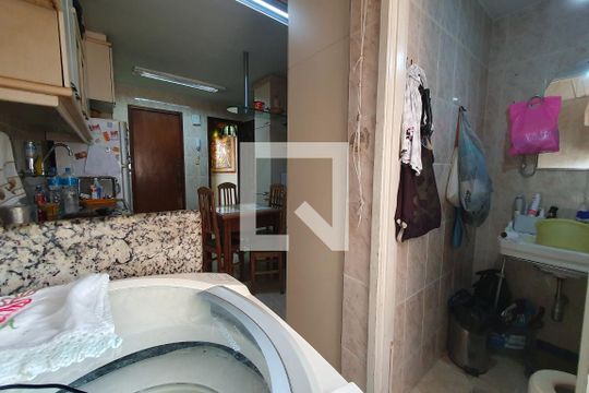 Área de Serviço e banheiro de Serviço de apartamento à venda com 3 quartos, 86m² em Tijuca, Rio de Janeiro