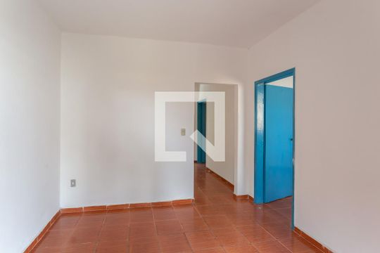 Casa para alugar com 3 quartos, 125m² em Carlos Prates, Belo Horizonte