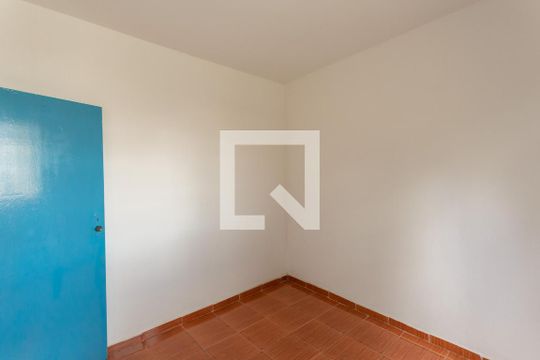 Quarto 1 de casa para alugar com 3 quartos, 125m² em Carlos Prates, Belo Horizonte