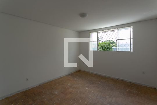 Quarto de apartamento para alugar com 1 quarto, 26m² em Carlos Prates, Belo Horizonte