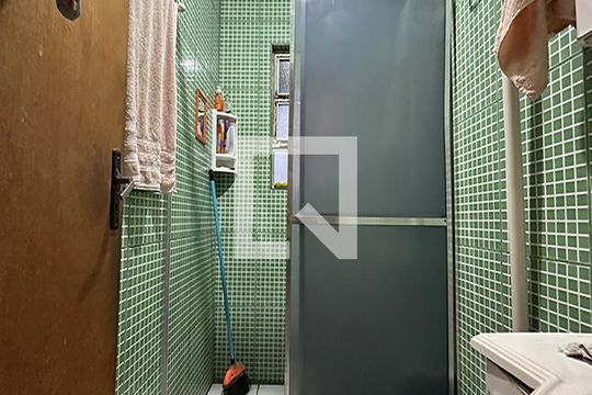 Banheiro de casa à venda com 6 quartos, 300m² em Santo Afonso, Novo Hamburgo