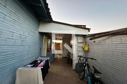 Área Externa de casa à venda com 6 quartos, 300m² em Santo Afonso, Novo Hamburgo