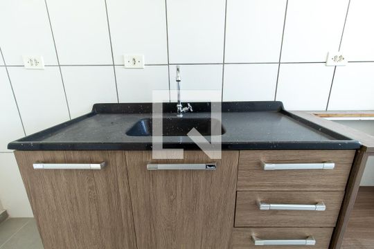 Detalhe da cozinha de apartamento à venda com 2 quartos, 52m² em Pinheirinho, Curitiba