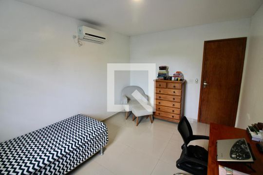 Quarto de casa para alugar com 4 quartos, 340m² em Vargem Grande, Rio de Janeiro
