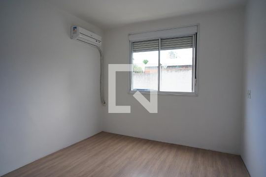 Suíte de apartamento à venda com 2 quartos, 55m² em Sarandi, Porto Alegre