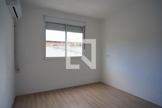 Suíte de apartamento à venda com 2 quartos, 55m² em Sarandi, Porto Alegre