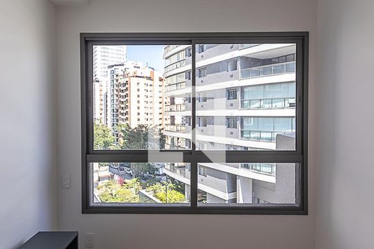 Suíte de kitnet/studio à venda com 1 quarto, 30m² em Vila Nova Conceição, São Paulo