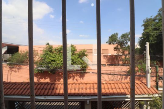Janela Suíte  de casa à venda com 5 quartos, 220m² em Vila Carbone, São Paulo