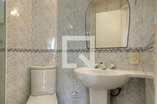 Banheiro de apartamento à venda com 3 quartos, 70m² em Jardim Vila Mariana, São Paulo
