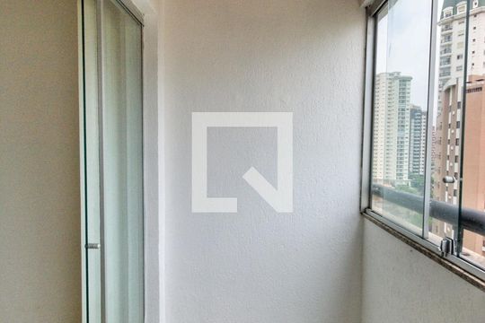 Varanda de apartamento para alugar com 3 quartos, 70m² em Jardim Vila Mariana, São Paulo