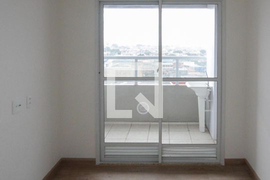 Sala de apartamento para alugar com 2 quartos, 43m² em Jardim Adutora, São Paulo