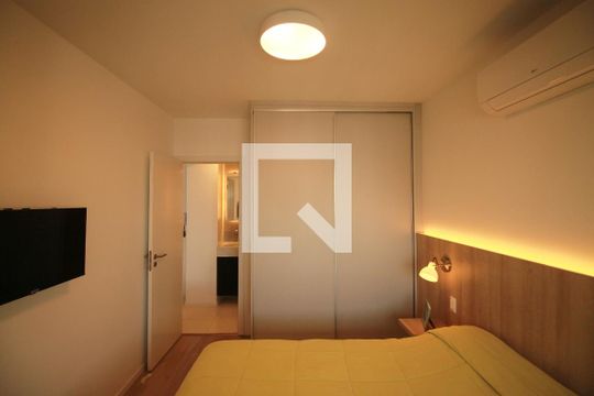 Quarto 1 de apartamento à venda com 1 quarto, 49m² em Bela Vista, São Paulo
