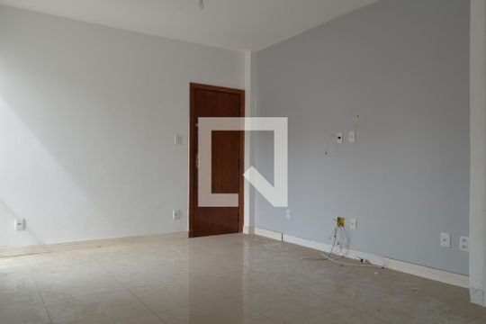 Sala de apartamento à venda com 2 quartos, 47m² em Pechincha, Rio de Janeiro