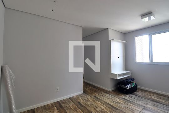 Sala de apartamento à venda com 2 quartos, 44m² em Jardim Utinga, Santo André