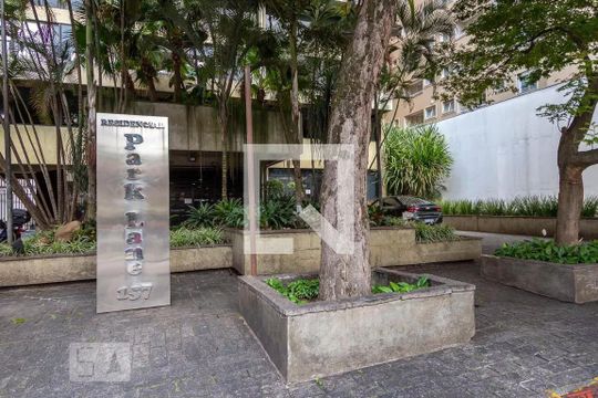 Fachada de apartamento à venda com 1 quarto, 50m² em Bela Vista, São Paulo