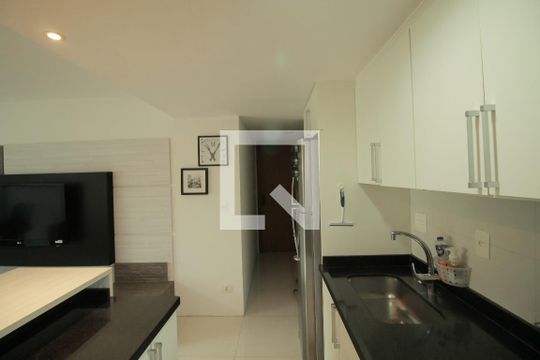 Cozinha de apartamento à venda com 1 quarto, 50m² em Bela Vista, São Paulo