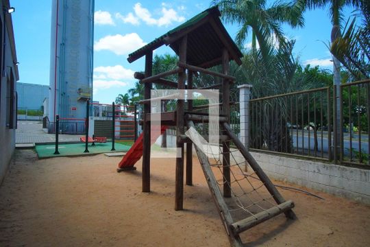 Área comum - Playground de apartamento à venda com 2 quartos, 40m² em Jardim Dona Leopoldina, Porto Alegre