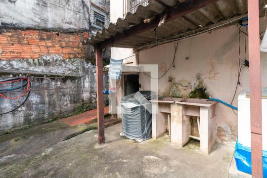 Área de Serviço de casa à venda com 4 quartos, 600m² em Vila Taquari, São Paulo