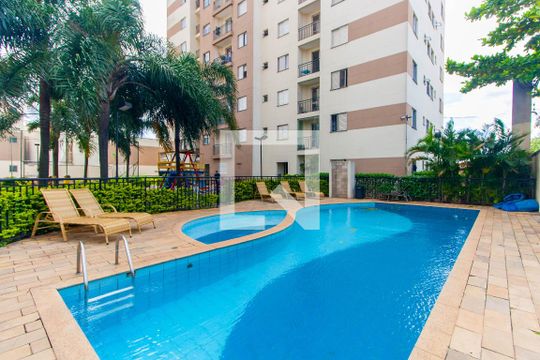 Área comum - Piscina de apartamento para alugar com 2 quartos, 48m² em Quinta da Paineira, São Paulo